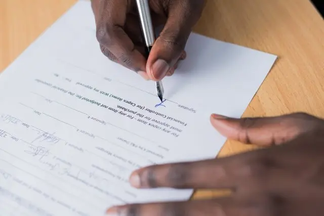 Cláusulas contratuais: 5 tipos que você precisa saber