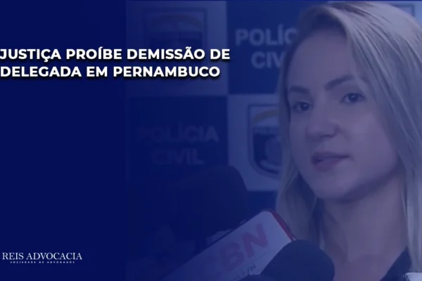 Demissão de delegada